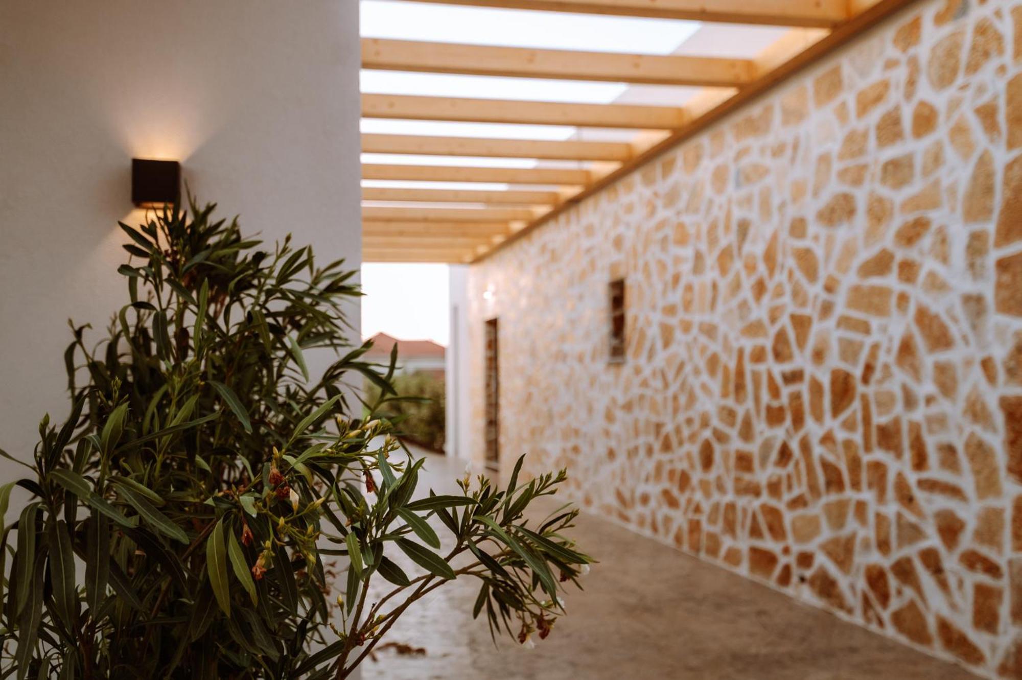 Melior Luxury